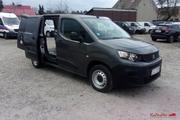 3osoby VAT1 zarejestowany klima po serwisie